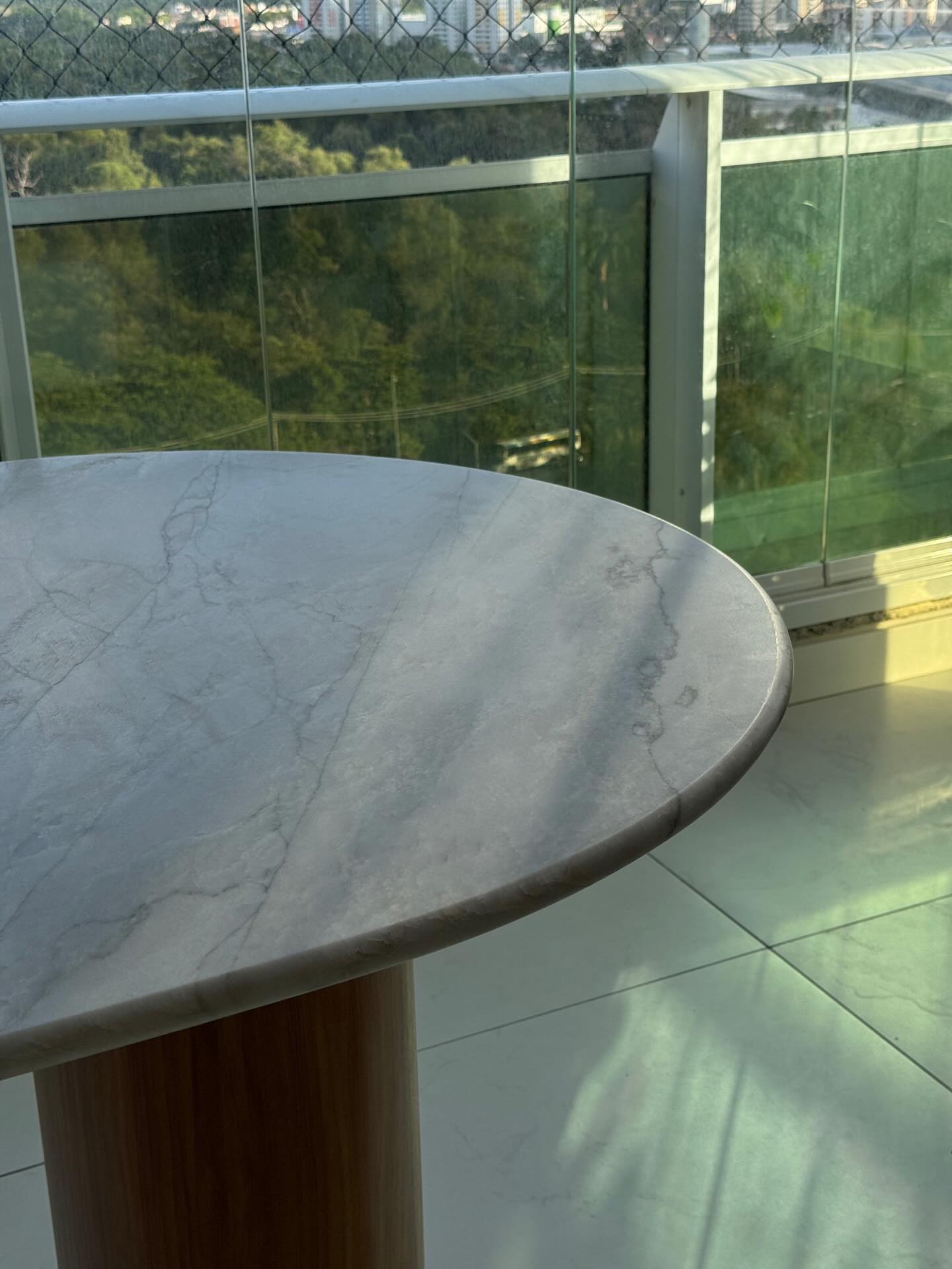 Mesa Alfaia em pedra natural
